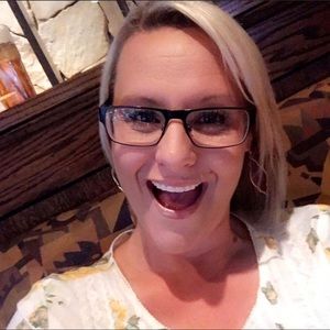 Meet your Posher, Bri